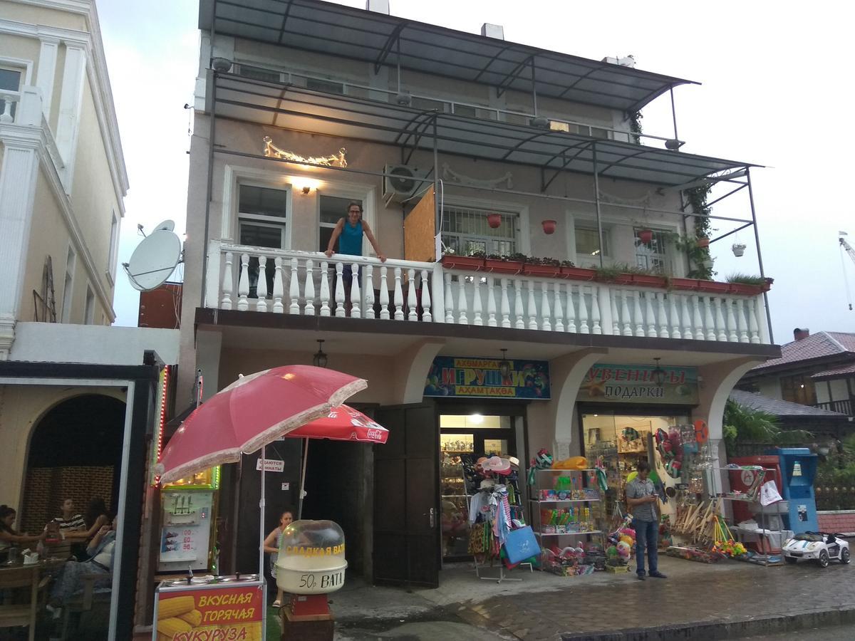 Sukhum City Mini Hotel 苏呼米 外观 照片